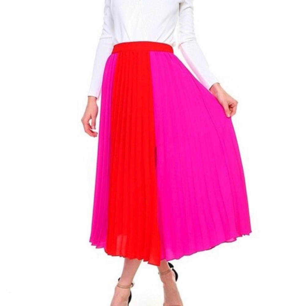 New Accordion pleated skirt